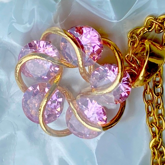 NWT-3 Styles🌸💧🍀Pretty🪞Sparkly Faux Swarovski Like Faceted Lab Created Stones - Picture 2 of 16